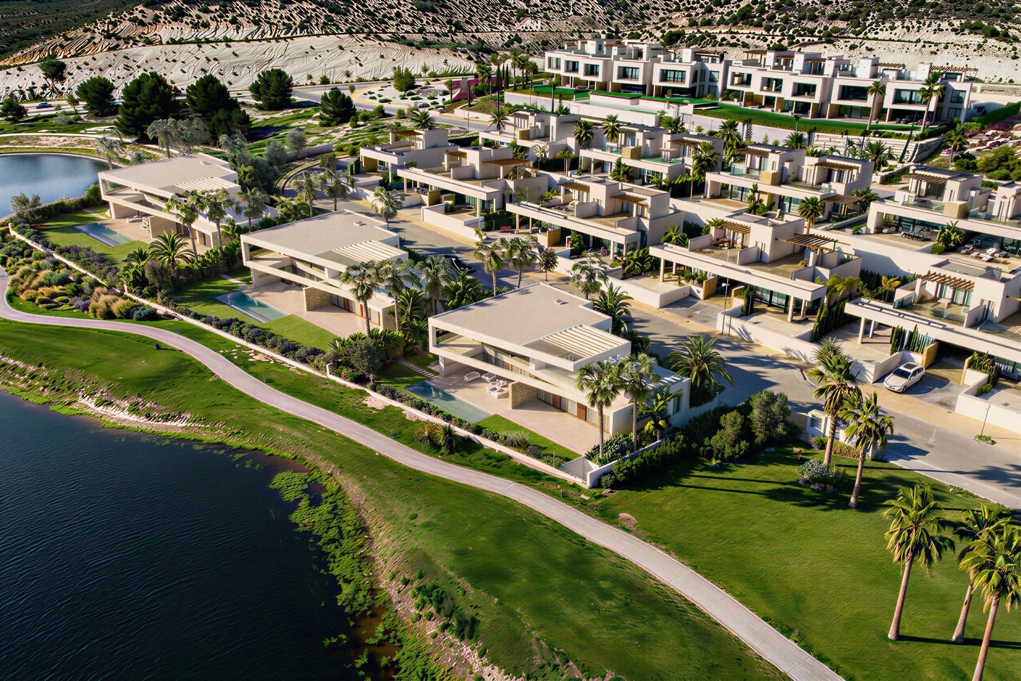 EVEREST II VILLAS0